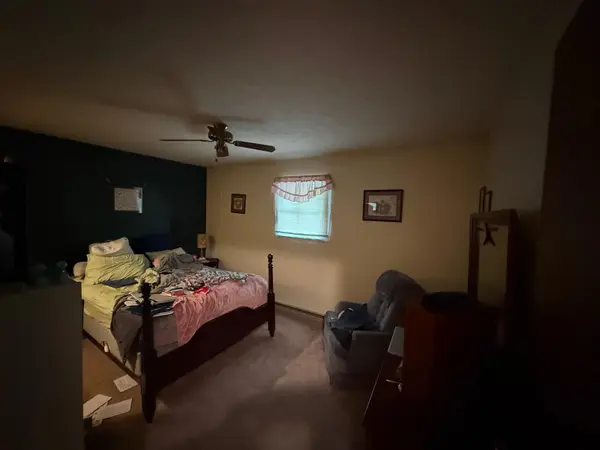 2901 Indian Run Rd, Russell, KY 41139