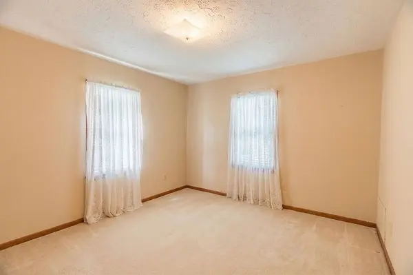 260 Heltsley St, Lewisburg, KY 42256