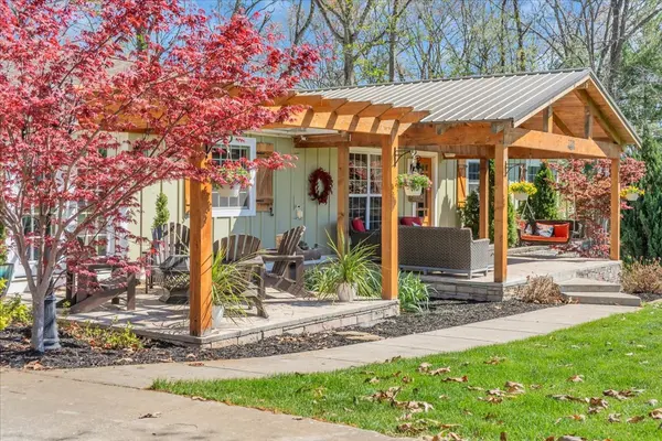 739 Lakeview St, Estill Springs, TN 37330
