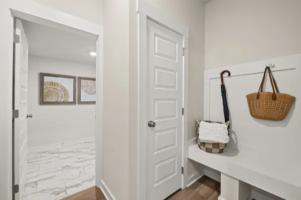 1541 Cherry Tree Ln, Mount Juliet, TN 37122