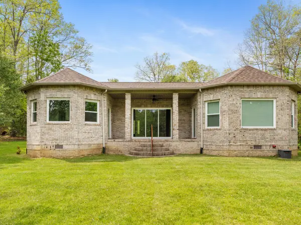 374 Eagle Lake Rd, Coalmont, TN 37313