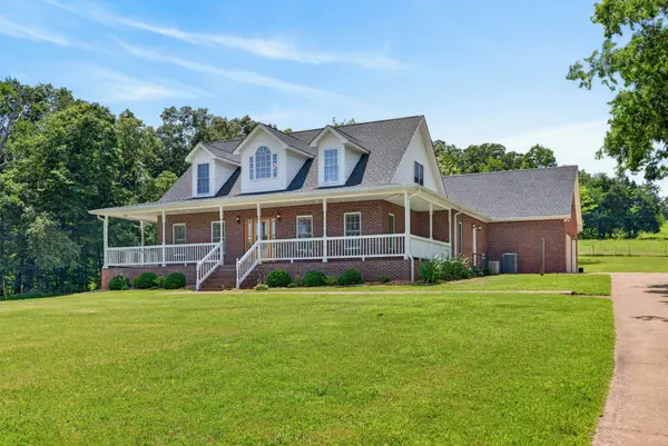 3989 Cadiz Rd, Bumpus Mills, TN 37028