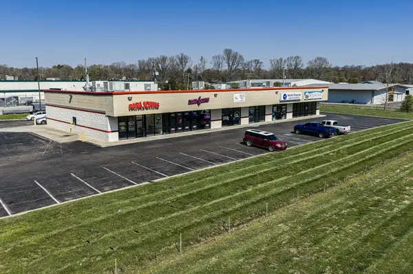 2233 W Everly Brothers Blvd, Powderly, KY 42367