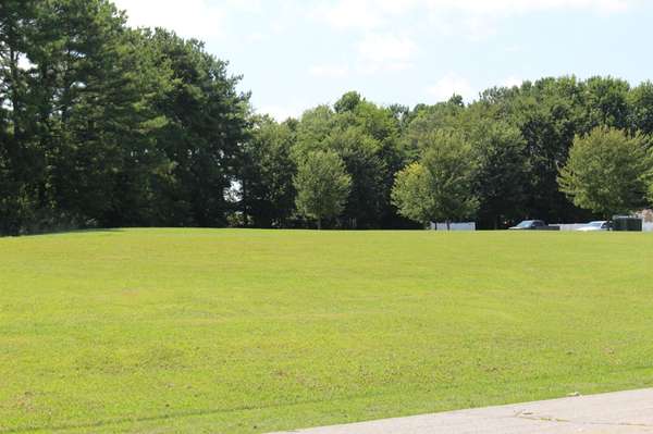 155 Expressway Dr, Manchester, TN 37355