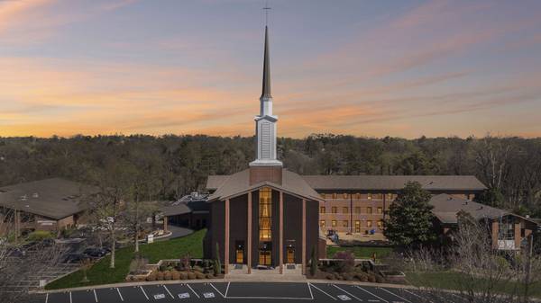480 Hogan Rd, Nashville, TN 37220