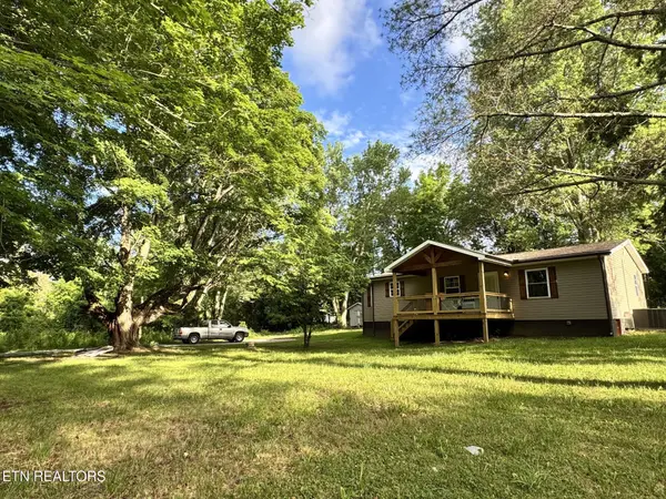 2506 Rugby Pike, Jamestown, TN 38556