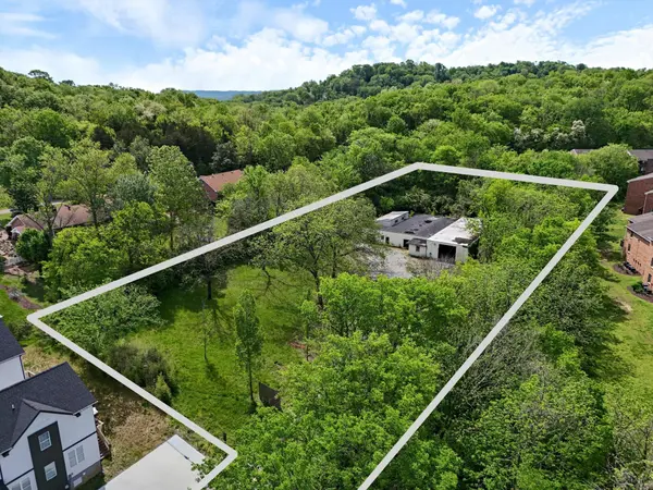 813 Watts Ln, Nashville, TN 37209