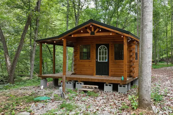 1045 Jones Mill Rd, Smithville, TN 37166