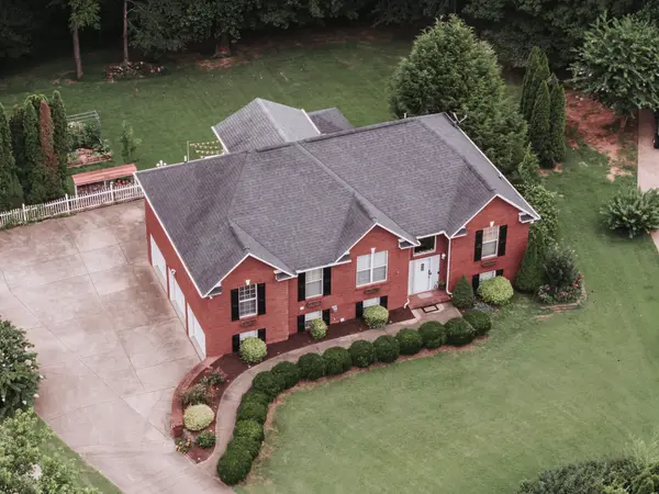 940 Everyman Ct, Columbia, TN 38401