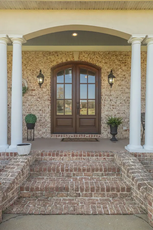 12328 Lascassas Pike, Milton, TN 37118