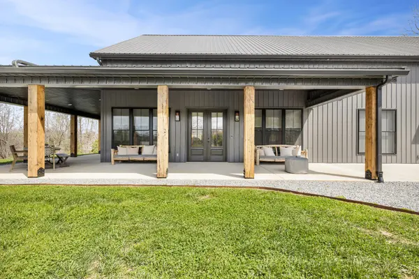 156 Junction Dr, Cadiz, KY 42211