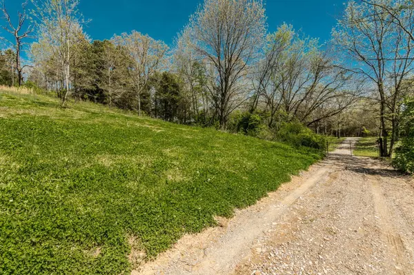 2590 Couchville Pike, Nashville, TN 37217