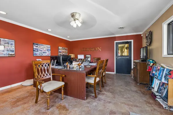 63 Oakdale Rd, Westmoreland, TN 37186