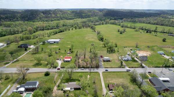 1337 Highway 70, Kingston Springs, TN 37082
