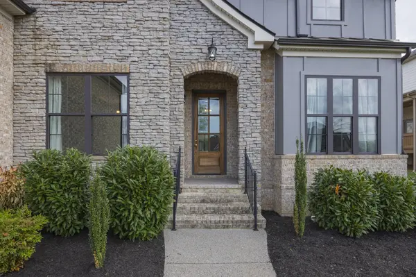 1004 Quillen Way, Lebanon, TN 37087