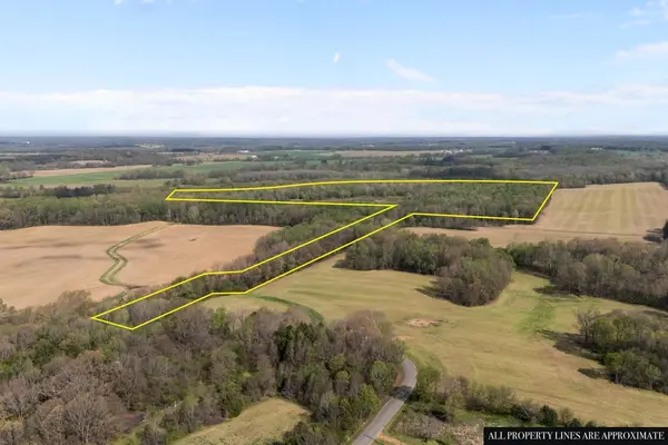 2715 Herrondale East Road, Henry, TN 38231