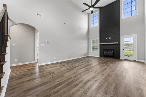 1348 Mourning Cloak Dr, Clarksville, TN 37043