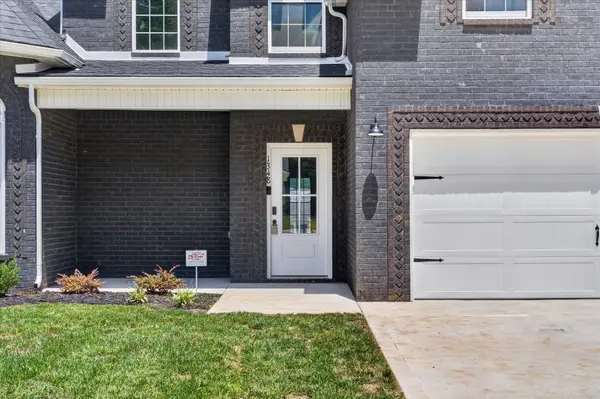 1348 Mourning Cloak Dr, Clarksville, TN 37043