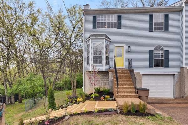 933 Ilawood Dr, Nashville, TN 37211