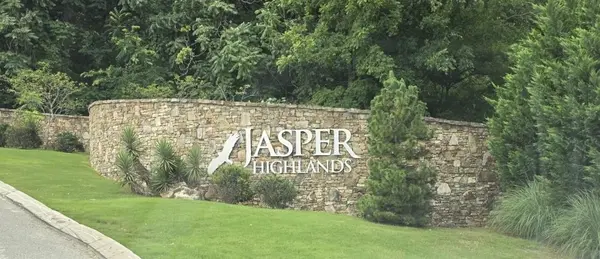 205 Poplar Bend, Jasper, TN 37347