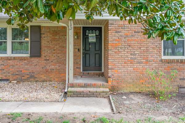 133 Windsor Dr, Hopkinsville, KY 42240