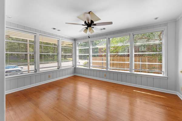 151 N WHITE STATION RD, Memphis, TN 38117