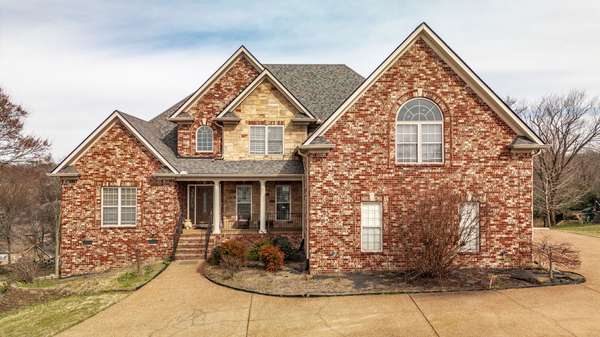 219 Hidden Harbour Dr, Mount Juliet, TN 37122