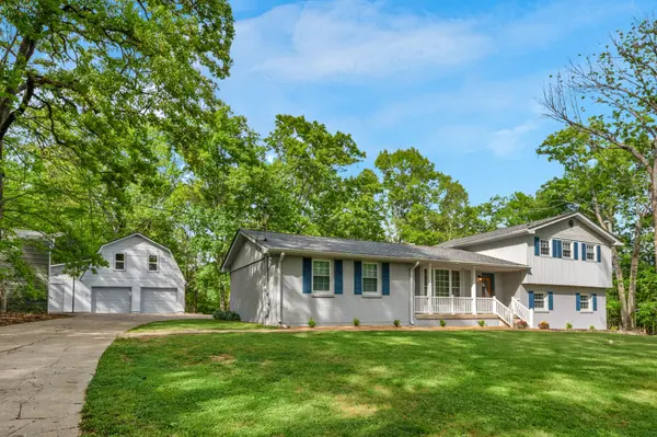 141 Bluegrass Pkwy, Lebanon, TN 37090