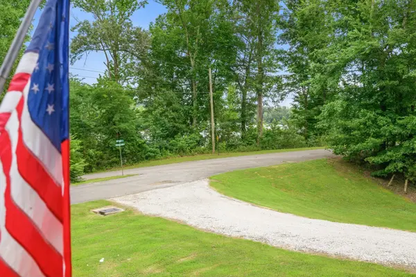 280 Iron Horse Trl, Parsons, TN 38363