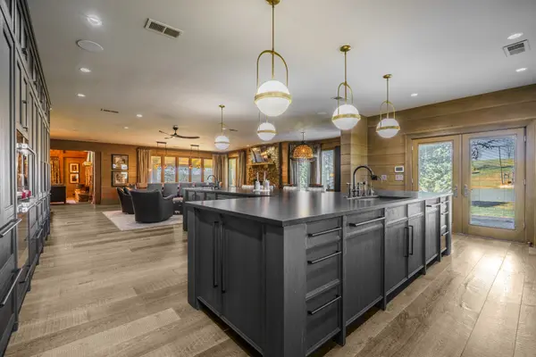 6720 Erie Rd, Sweetwater, TN 37874