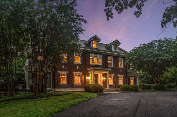 4414 Howell Pl, Nashville, TN 37205