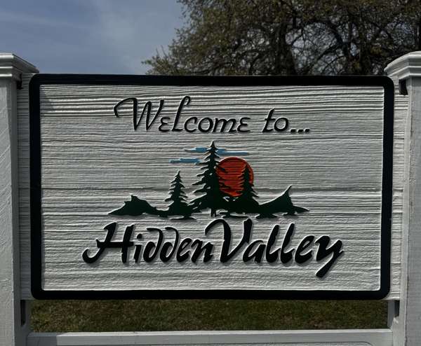 1366 Hidden Valley Rd, Livingston, TN 38570