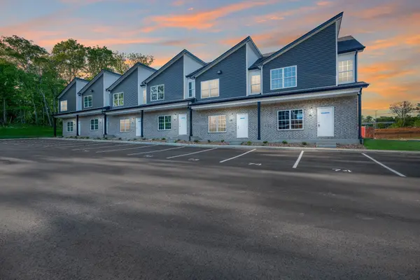 2500 Tiny Town Rd #70, Clarksville, TN 37042