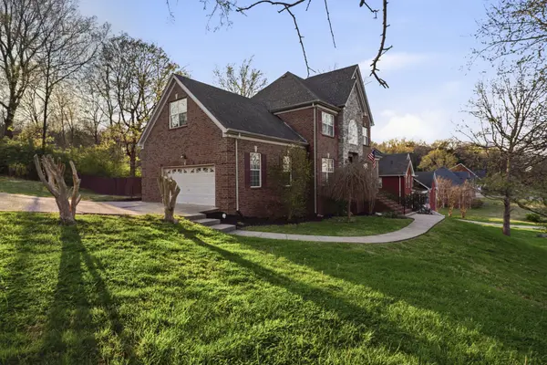 425 Westwood Dr, Smyrna, TN 37167
