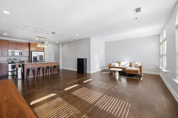 702 Wedgewood Park #206, Nashville, TN 37203