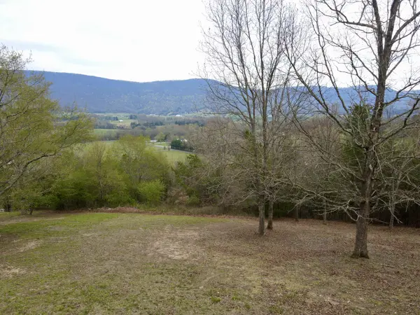 20 Skyhigh Drive, Dunlap, TN 37327
