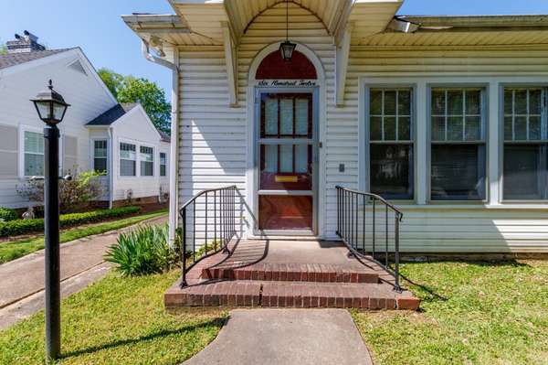 612 Anderson Dr, Clarksville, TN 37040