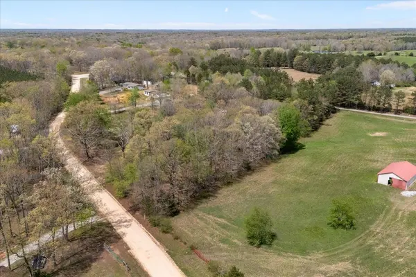1837 Humphreys Co Line Rd, Dickson, TN 37055