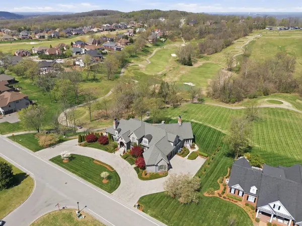 517 Ridgecrest Ln, Lebanon, TN 37087