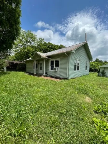 2034 Tennessee St, Westpoint, TN 38486