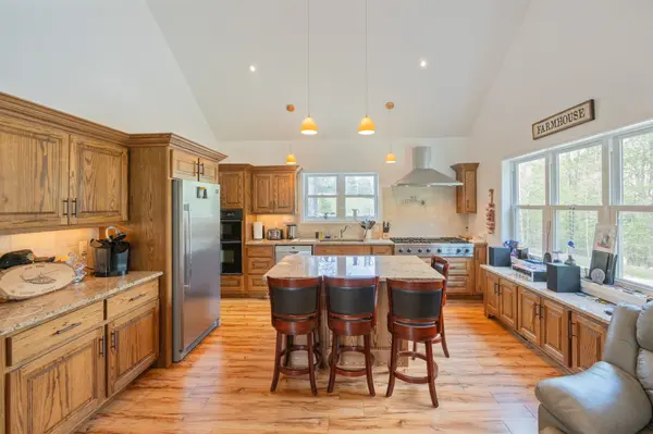 244 KELLEY LN, Scotts Hill, TN 38374