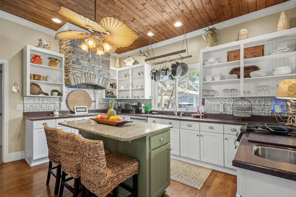 202 High Street, Bell Buckle, TN 37020