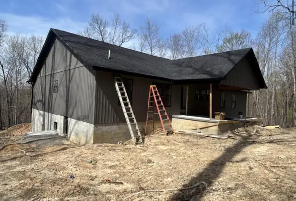 633 Icy Cove Trl, Monterey, TN 38574