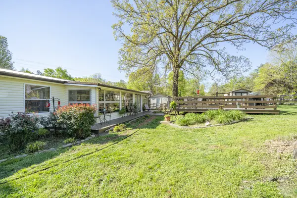 4195 Morrison Creek Rd, Clifton, TN 38425