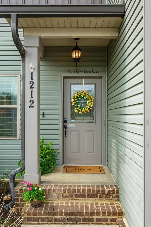 1212 Stone Gate Circle #NW, Cleveland, TN 37312