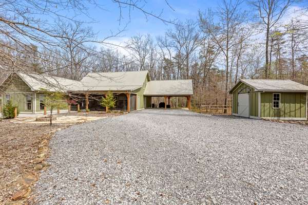 90 Crook View Rd, Menlo, GA 30731