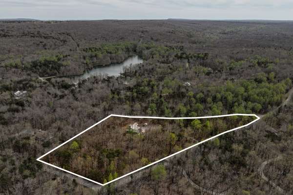90 Crook View Rd, Menlo, GA 30731