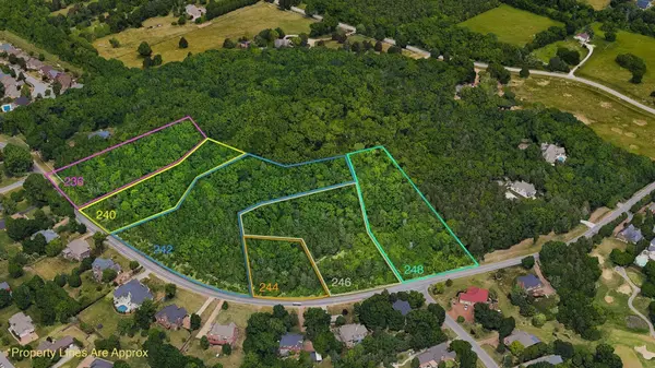 240 Spencer Creek Rd, Franklin, TN 37069