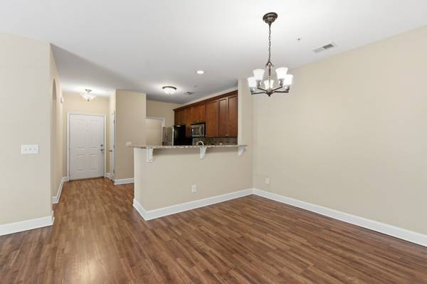 4848 Bevendean Dr #D9, Nashville, TN 37211