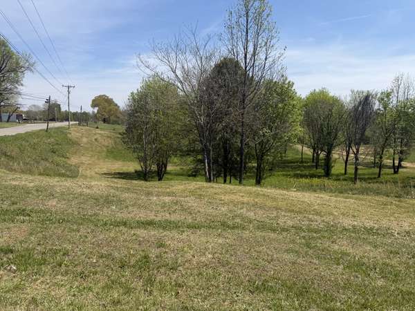 11527 McMinnville Hwy, Walling, TN 38587